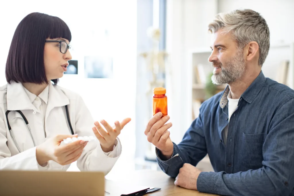 A doctor explaining to patient what they should expect while taking Mirtazapine